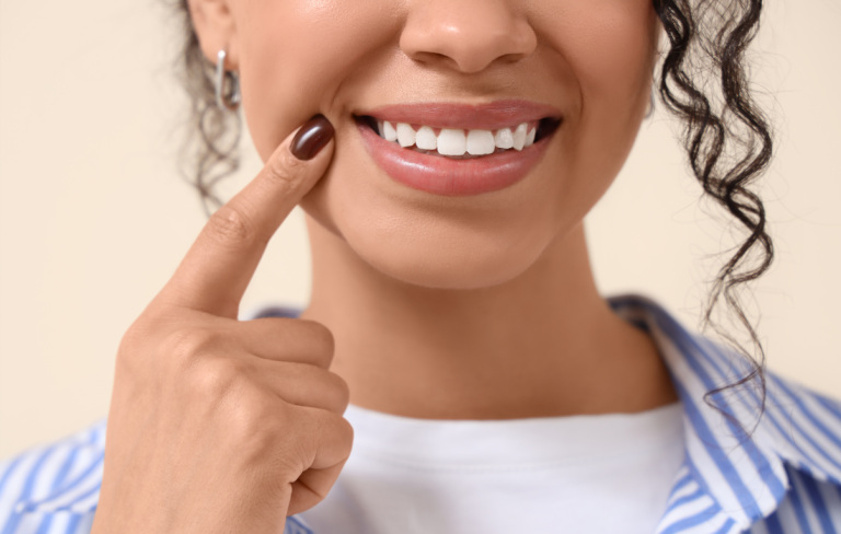 est ce que la cigarette electronique jaunit les dents